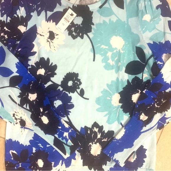 Talbots Long Sleeve Sweater. - Picture 5 of 8